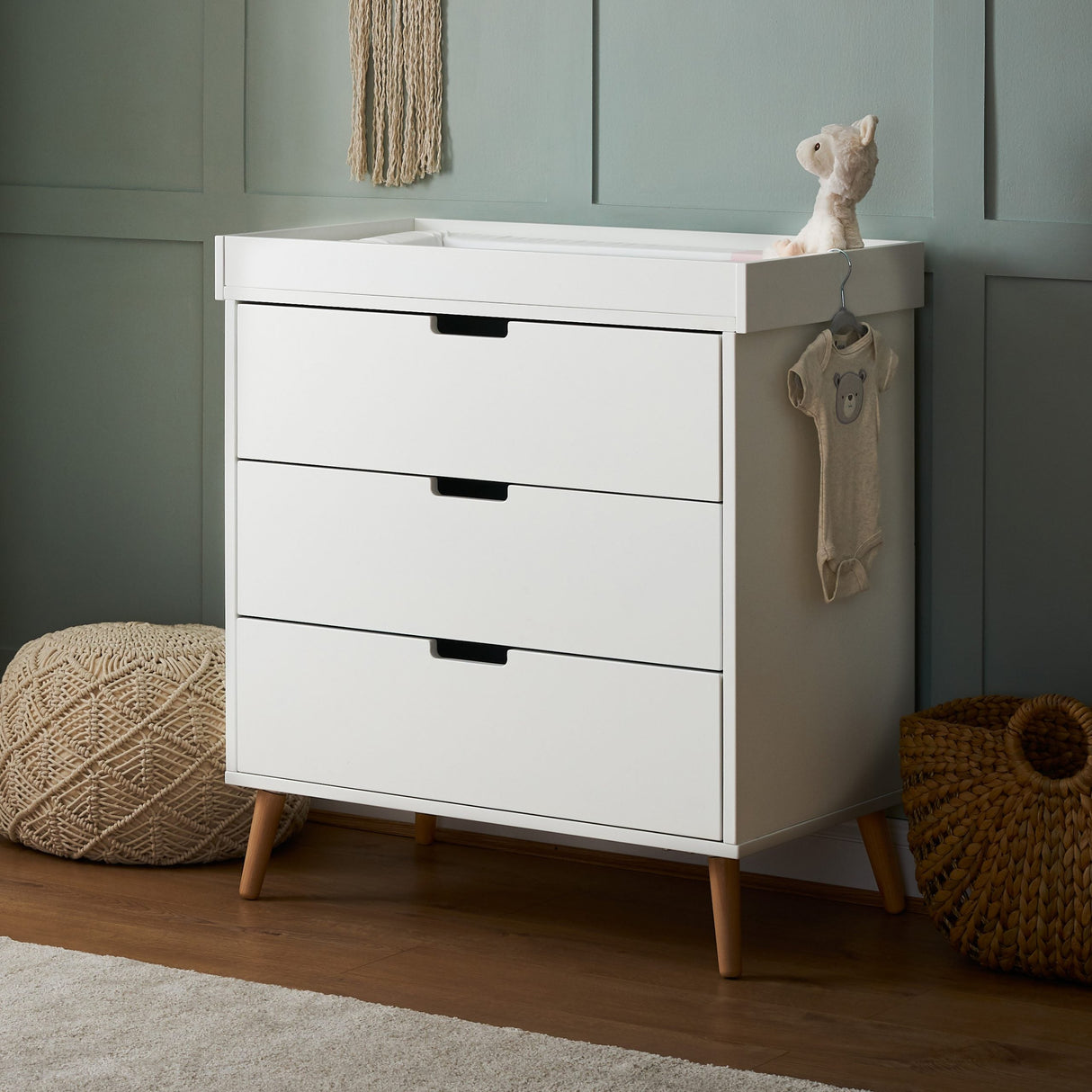 Obaby Maya Changing Unit - White With Natural