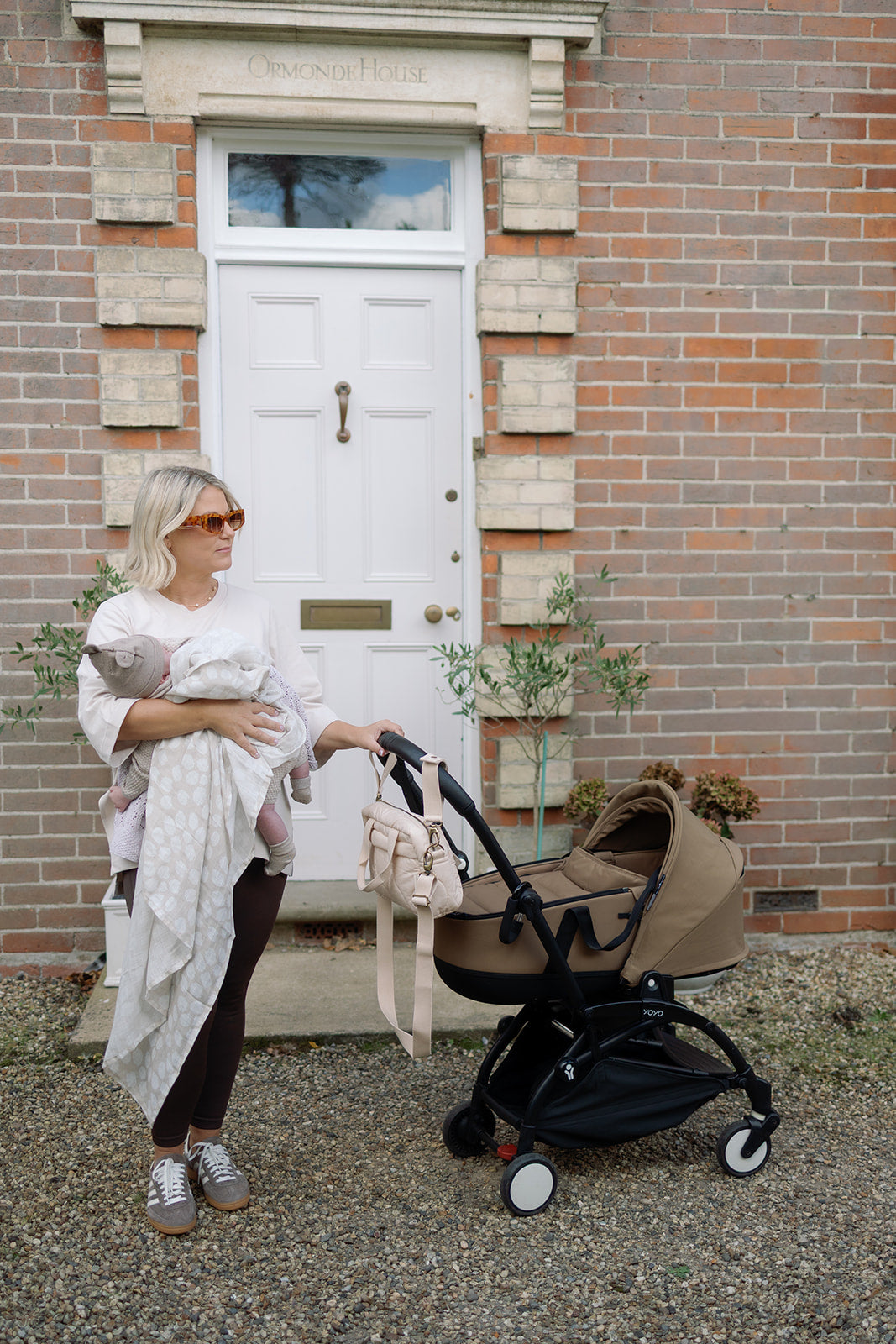 Ralphie Bear Quilted Changing Stroller Bag - Beige/Scallop