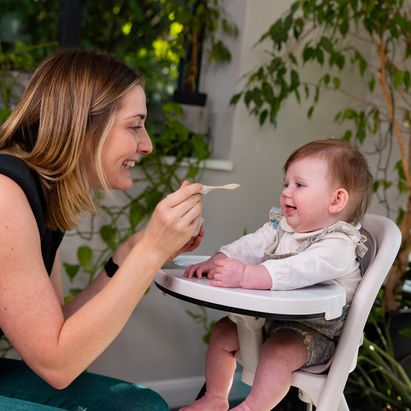 Vital Baby Nourish Start Weaning Spoons 5Pk
