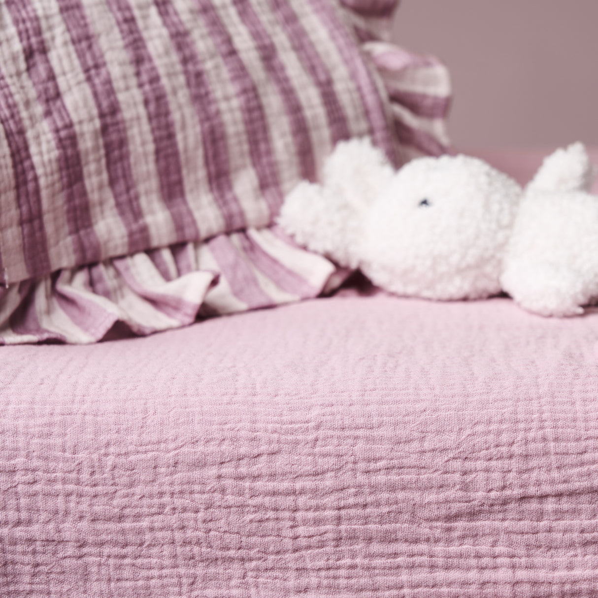 Obaby Muslin Fitted Sheet 140cm x 70cm - Berry