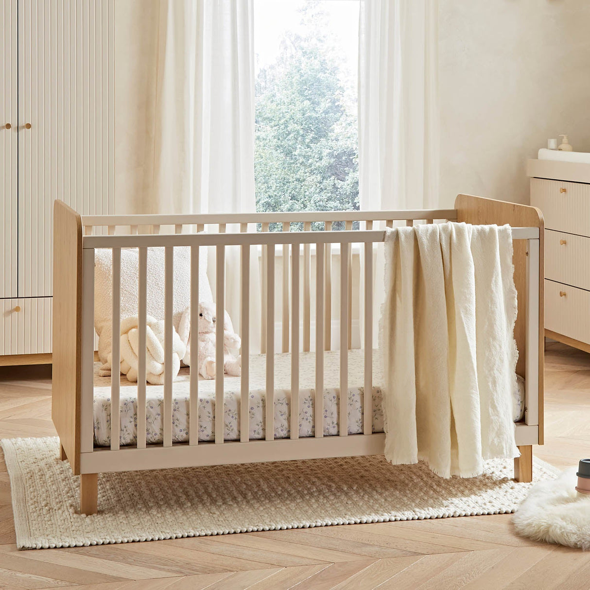 CuddleCo Remi 2 Piece Nursery Furniture Set - Oak & Cashmere