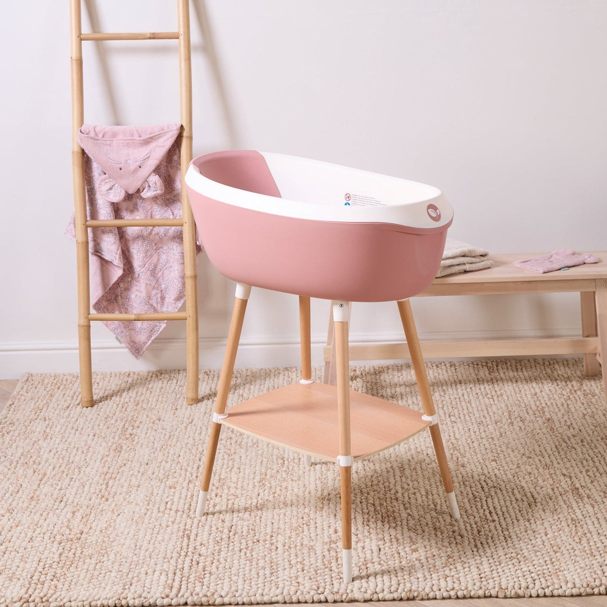 Tutti Bambini Nati Complete Baby Bath System - Shell