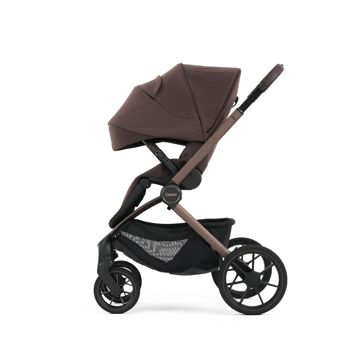 Oyster Vee Pushchair & Accessory Bundle - Chocolate