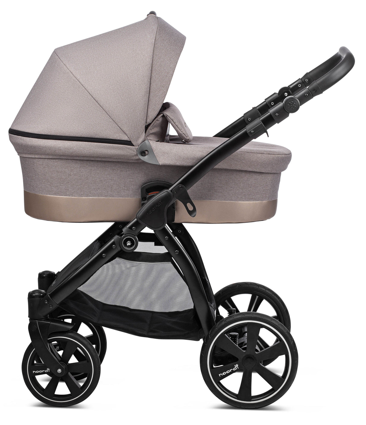 Noordi Sole Go 3in1 + Cabriofix + Isofix Base