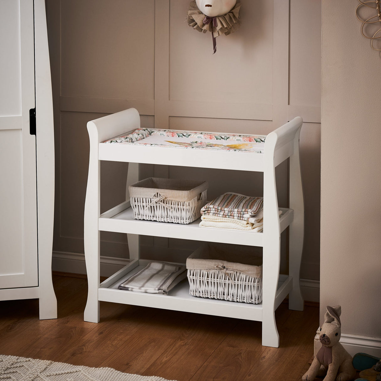 Obaby Stamford Sleigh Open Changing Unit - White