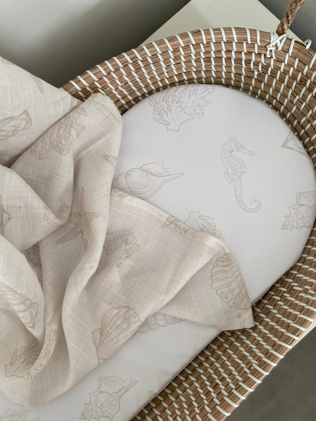 Seashell Large Swaddle Muslin