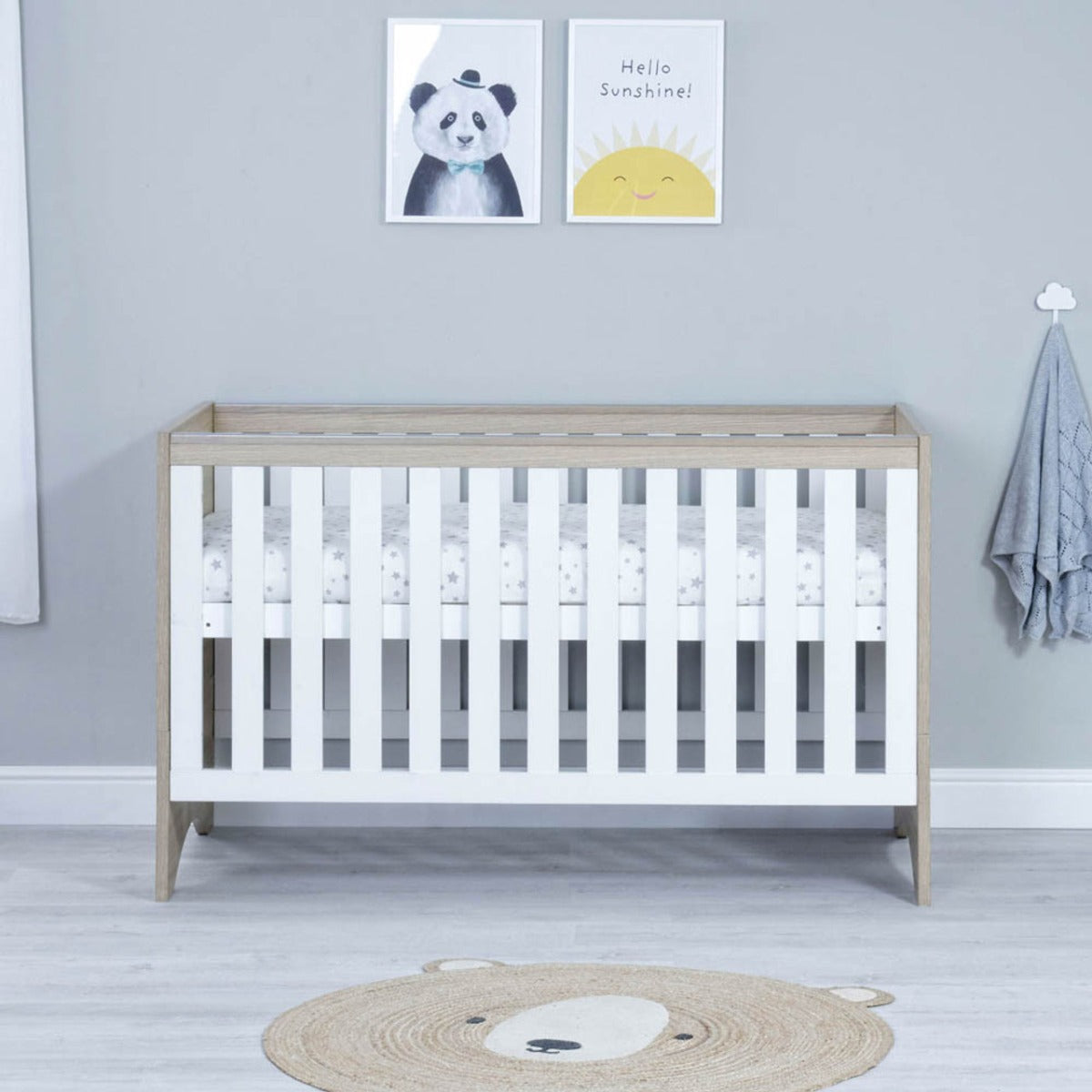 Babymore Veni Cot Bed - Oak White