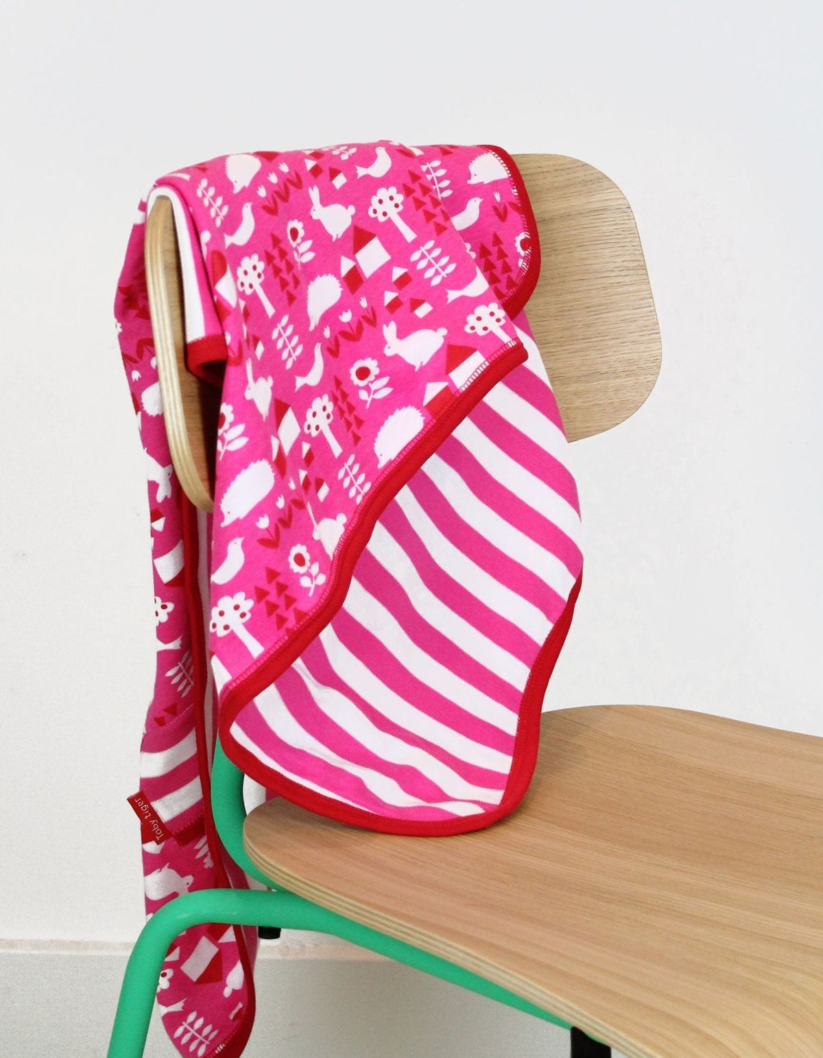 Toby Tiger Organic Pink Garden Blanket