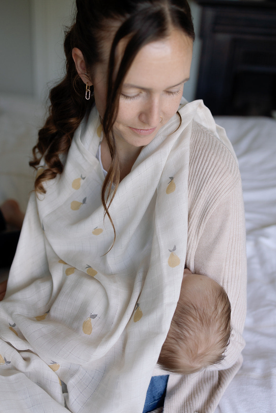 Pears Large Swaddle Muslin