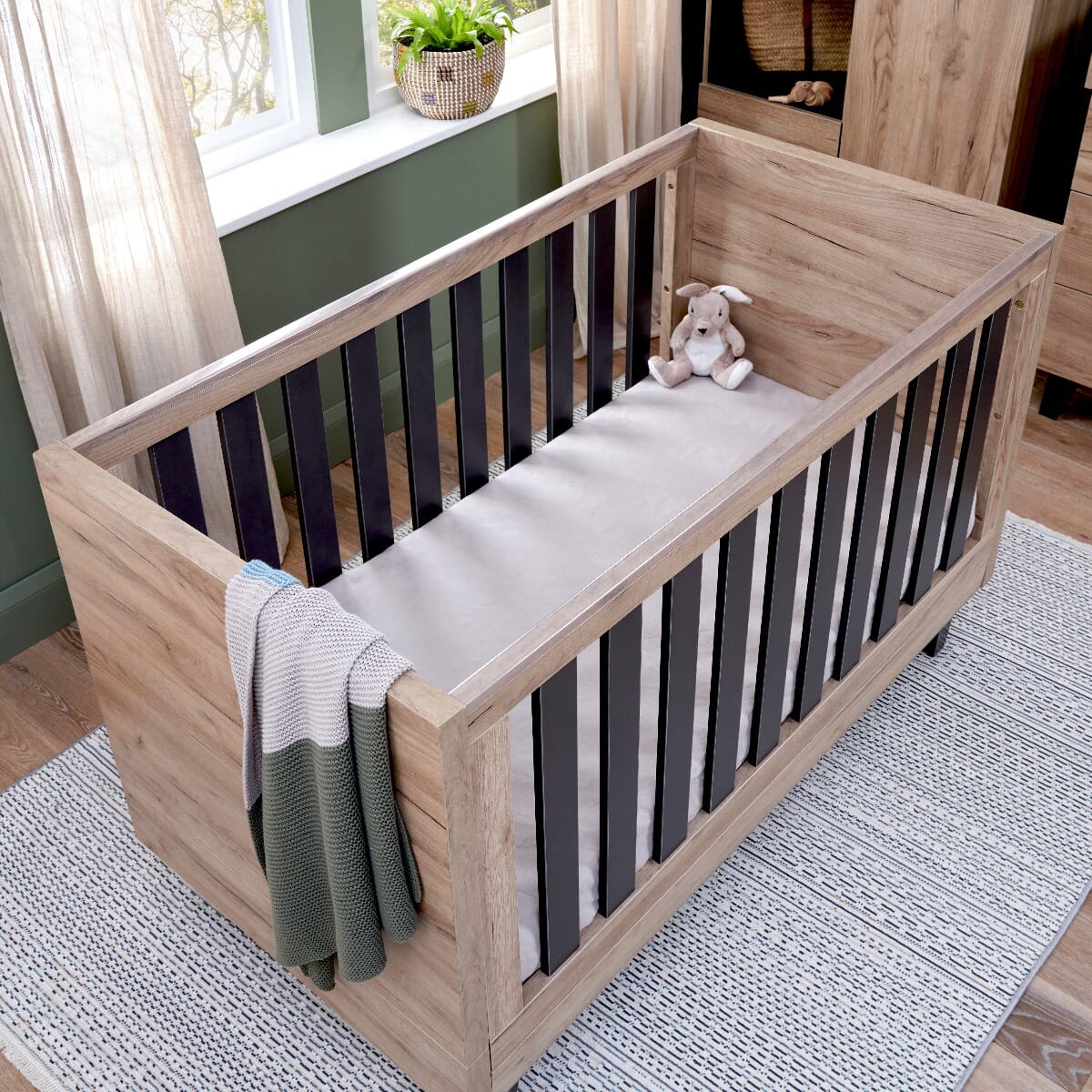 Tutti Bambini Como Cot Bed - Distressed Oak & Slate Grey