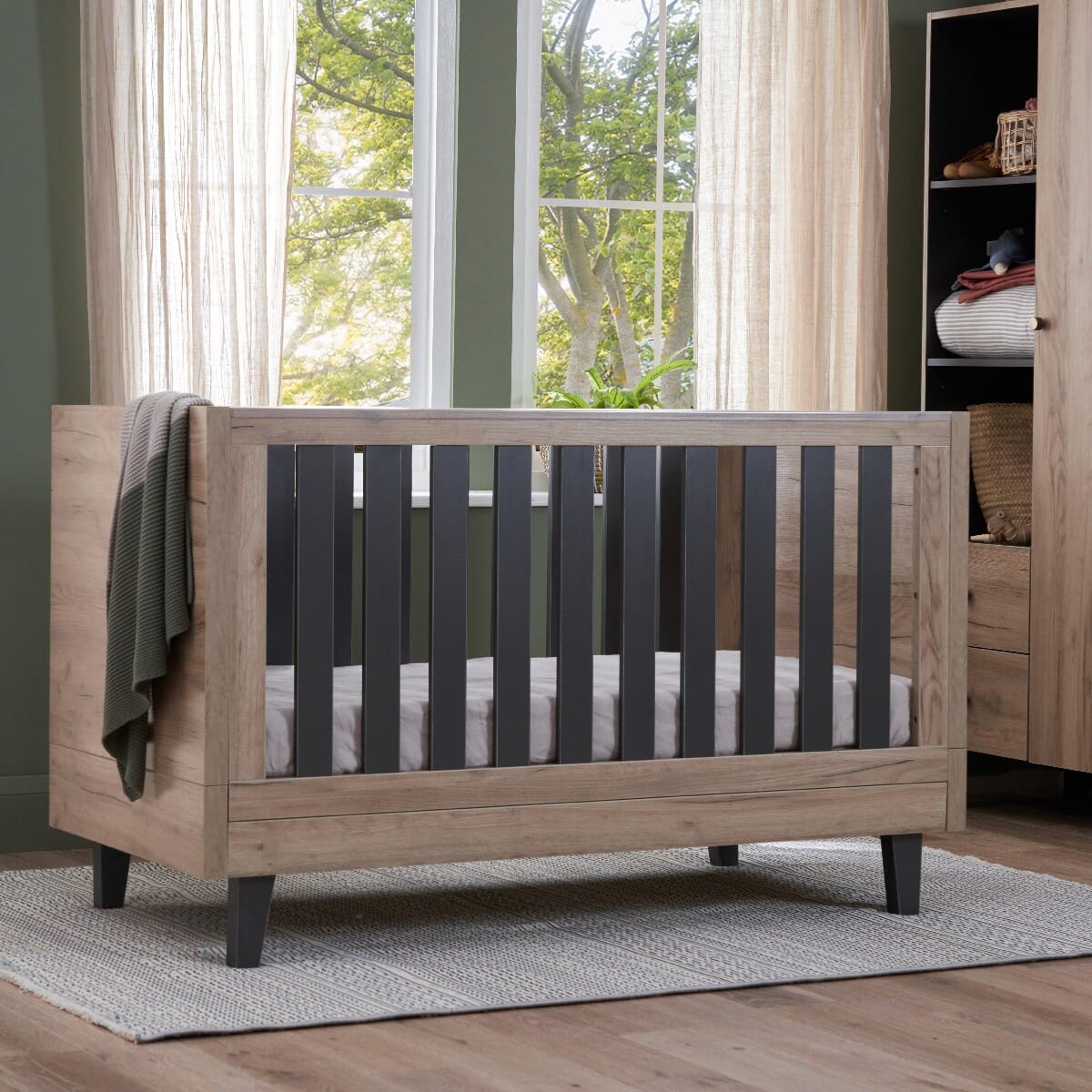 Tutti Bambini Como Cot Bed - Distressed Oak & Slate Grey