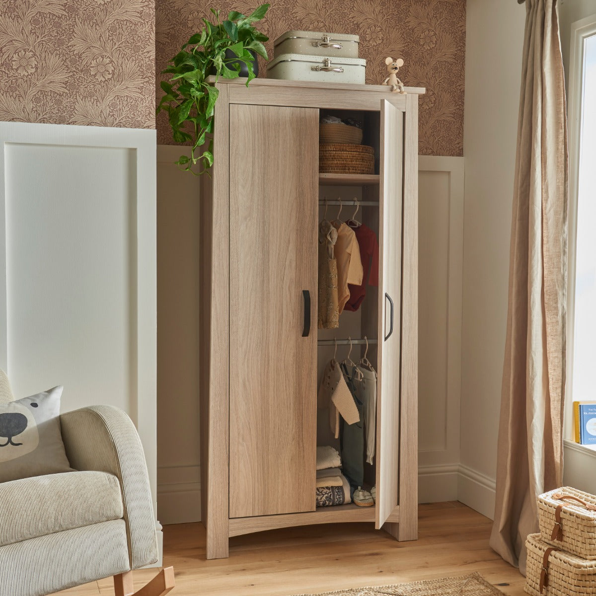 CuddleCo Isla 2 Door Nursery Wardrobe – Ash