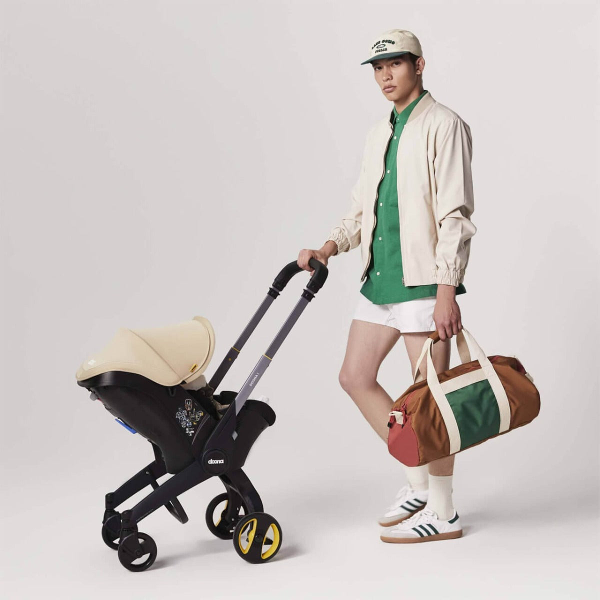 Doona i Infant Car Seat Stroller + IsoFix Base - Sahara Sand