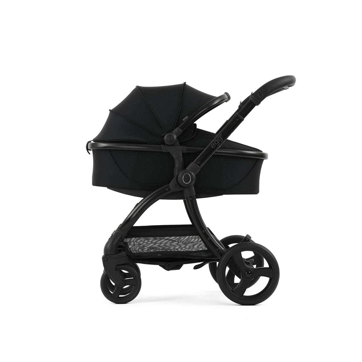 Egg 3 Ultimate Shell 360 Car Seat & Nursery Essentials Bundle - Panther