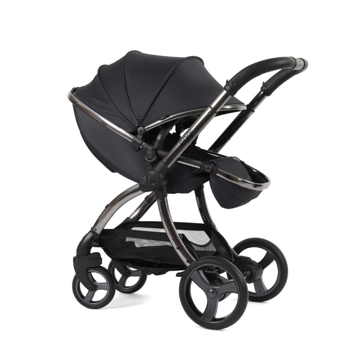 Egg 3 Ultimate Shell 360 Car Seat & Nursery Essentials Bundle - Carbonite