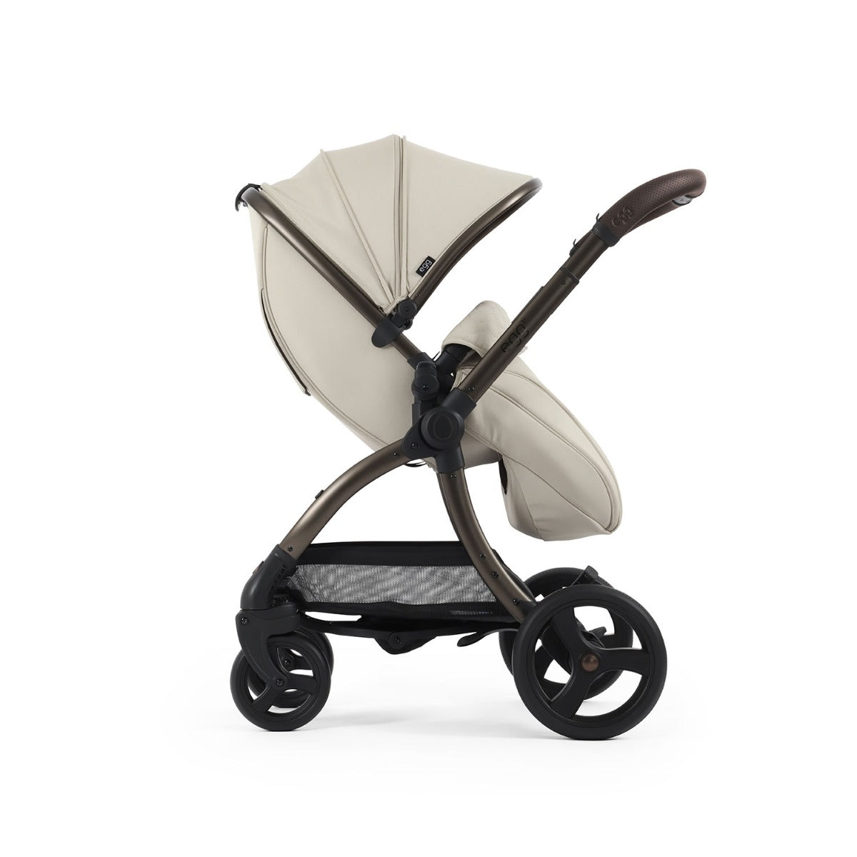 Egg 3 Luxury Cybex Cloud T i-Size Travel System Bundle - Cashmere
