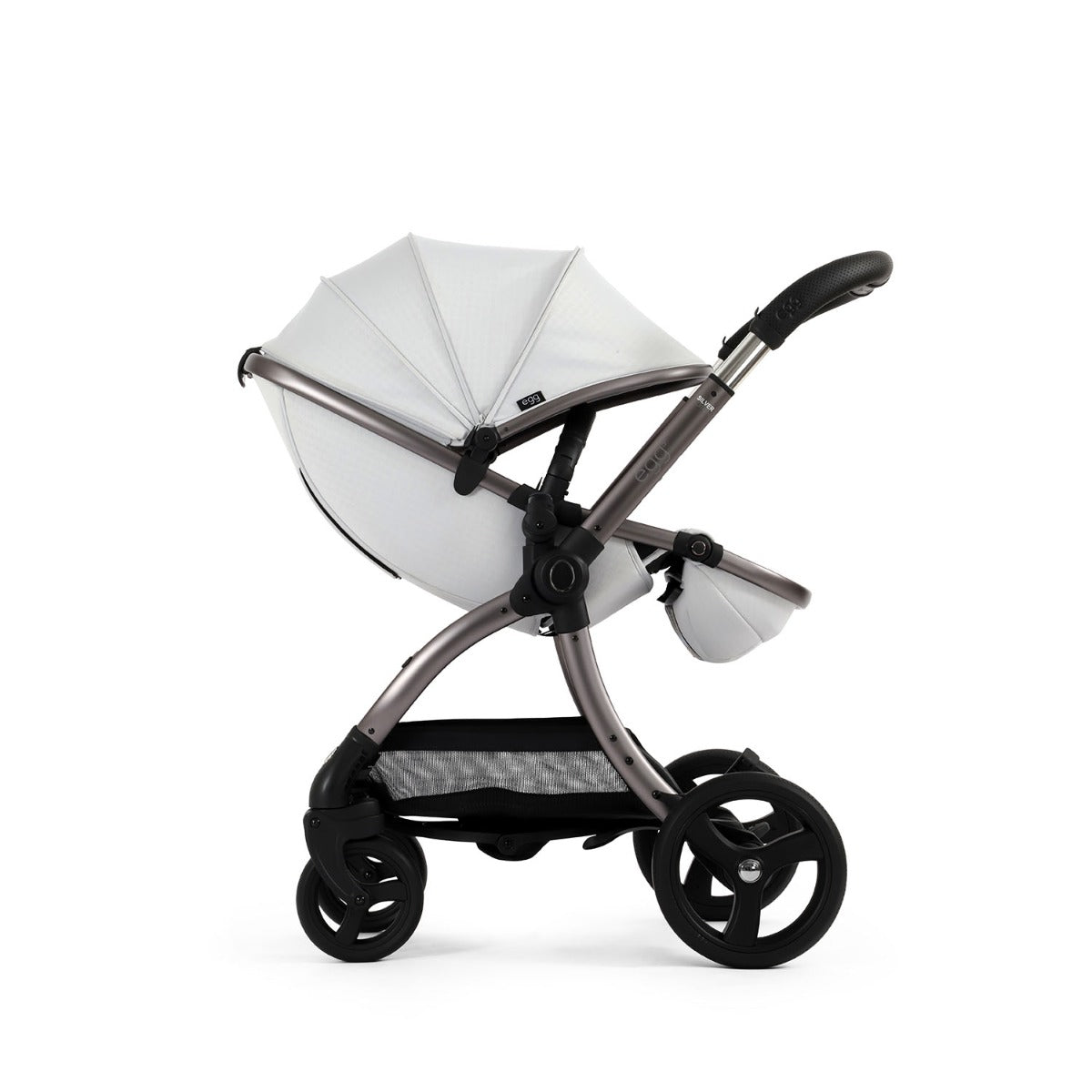 Egg 3 Luxury Cybex Cloud T i-Size Special Edition Travel System Bundle - Houndstooth Silver
