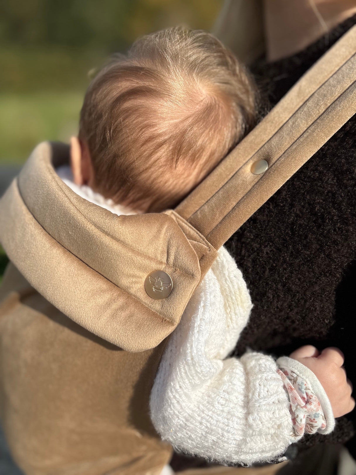 Velvet Baby Carrier - Almondine