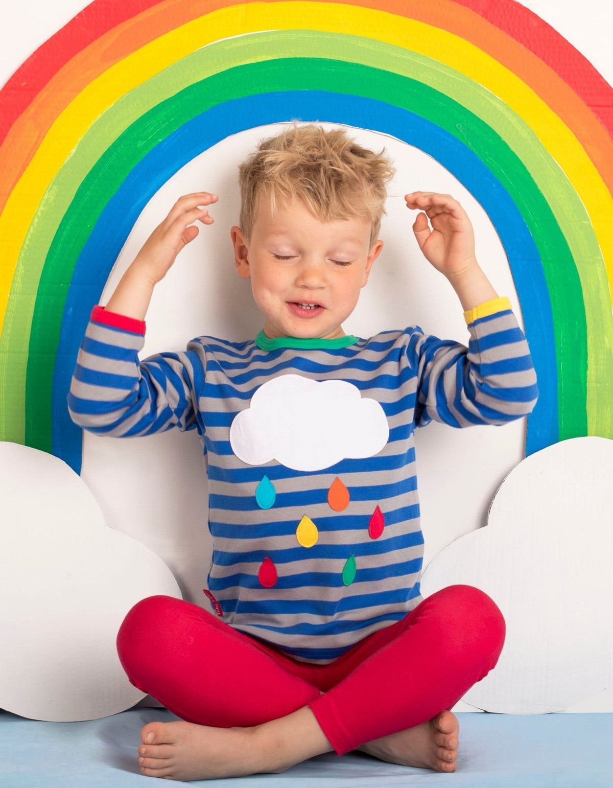 Toby Tiger Organic Rainbow Raindrop Cloud Applique Long-Sleeved T-Shirt