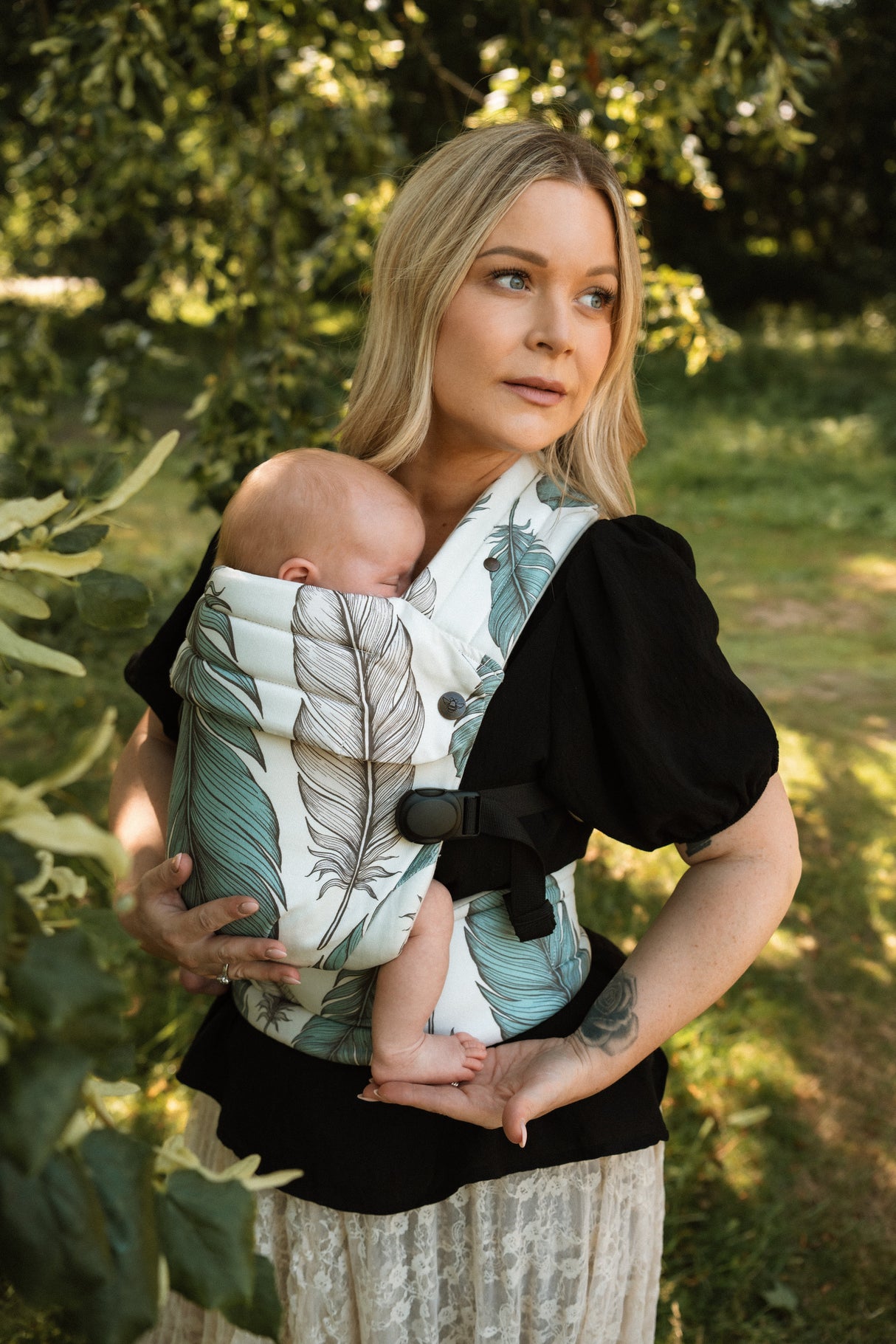 Nomad Pure Organic Baby Carrier - Wild Plume