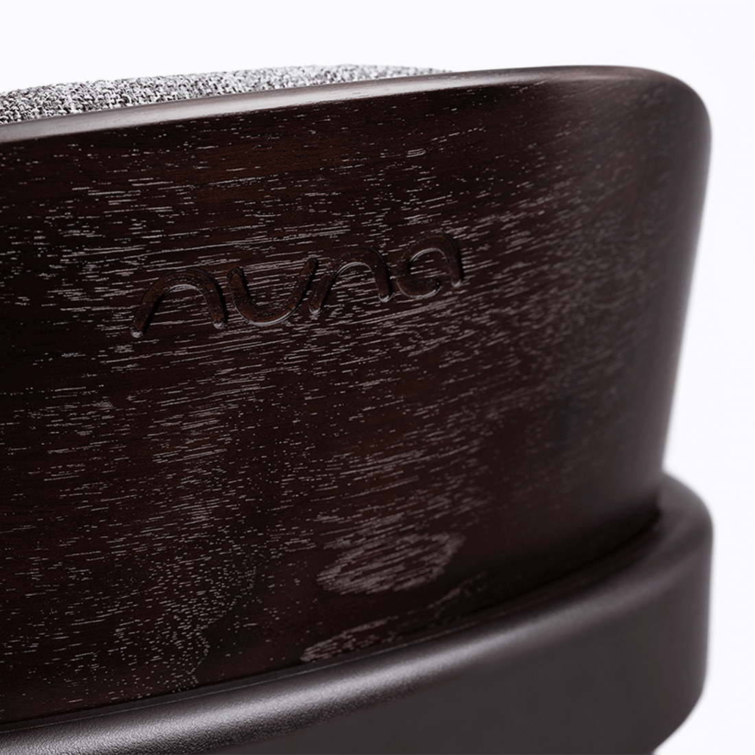 Nuna Bryn Highchair - Metro