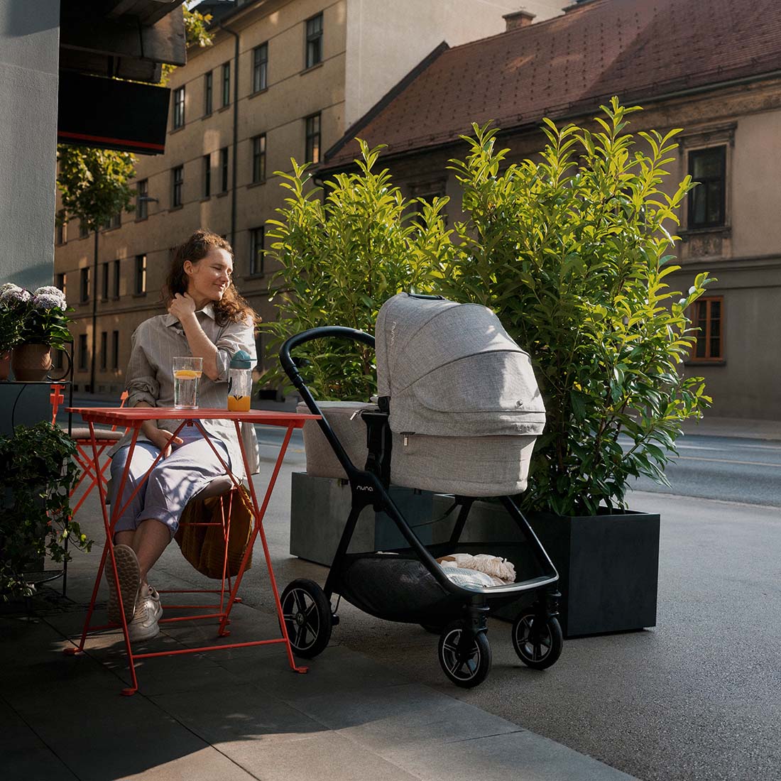 Nuna LYTL Infant Carrycot BMW Collection - Umber