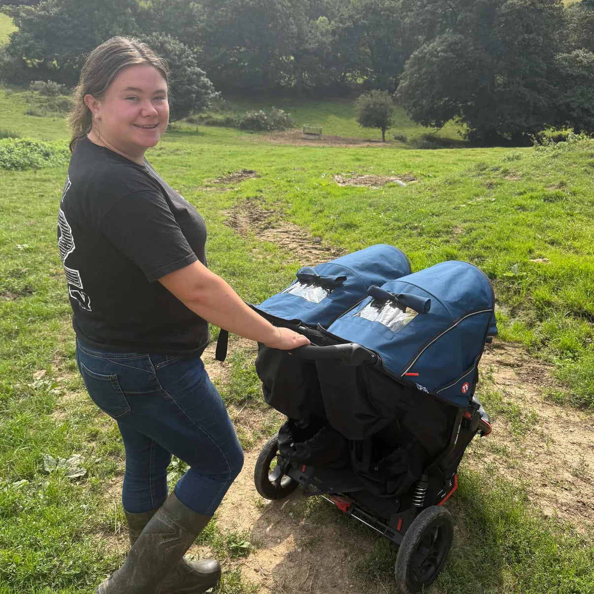 Out n About Nipper V6 Double Newborn & Toddler Bundle - Summit Black