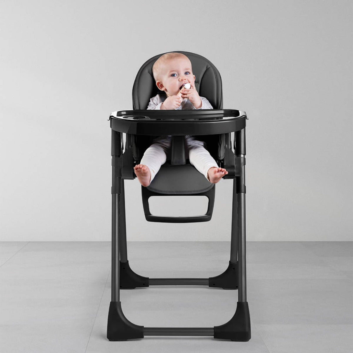 Silver Cross Gourmet Highchair - Black