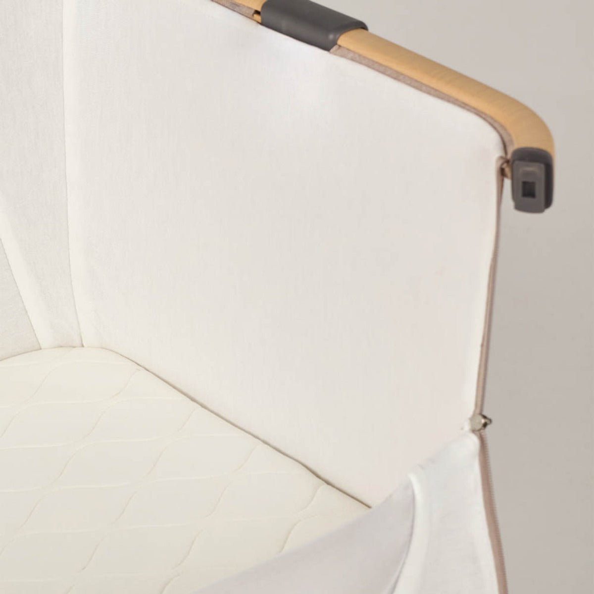 Silver Cross Lunar Bedside Crib - Oatmeal