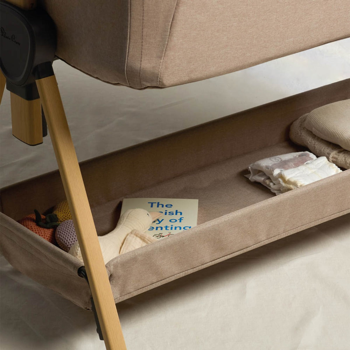 Silver Cross Lunar Bedside Crib - Oatmeal