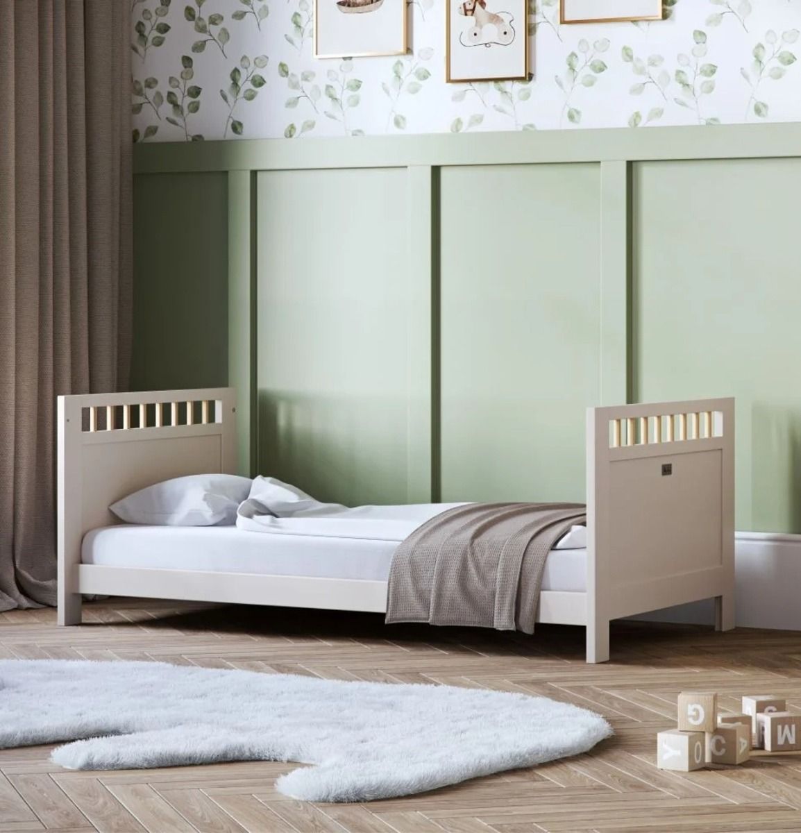 Silver Cross Seville Cot Bed - Cashmere Oak
