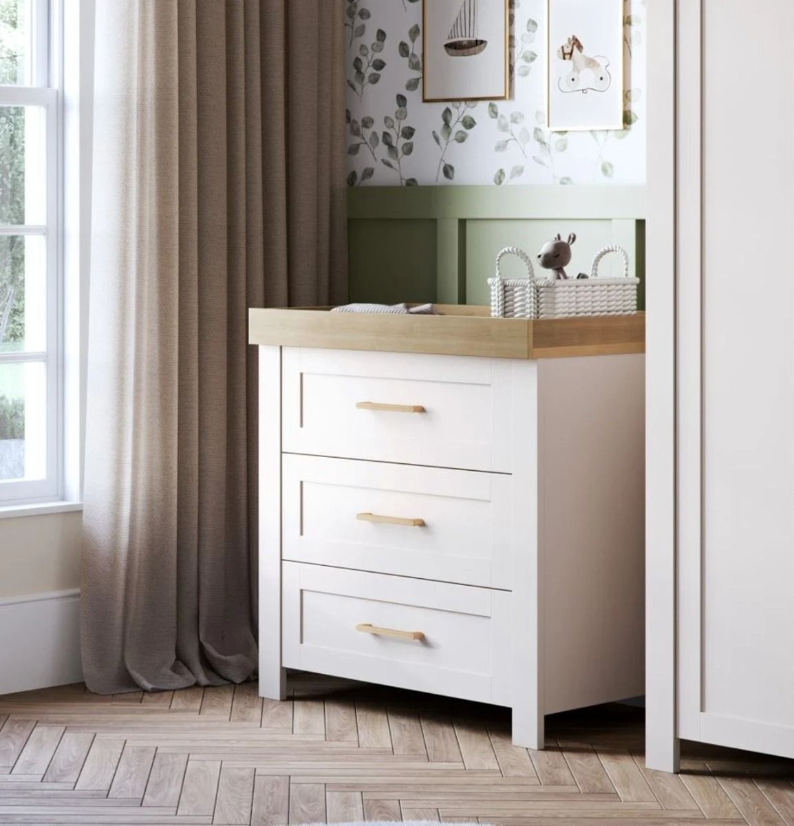 Silver Cross Seville Dresser - Cashmere Oak