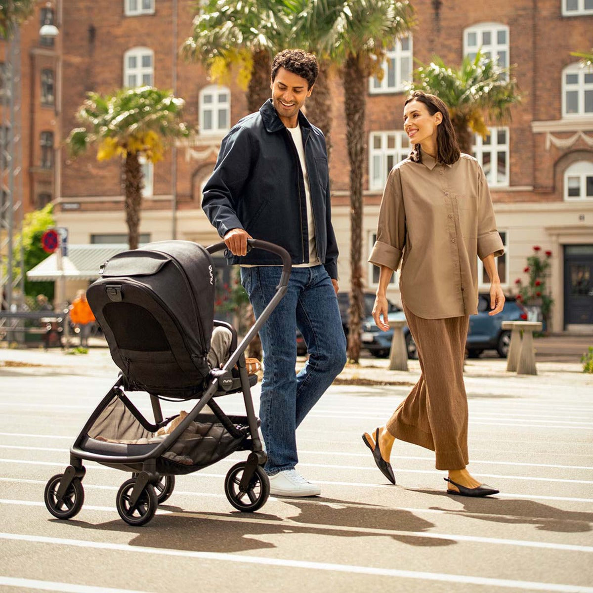 Nuna SWIV Next Stroller + LYTL Carrycot - Caviar