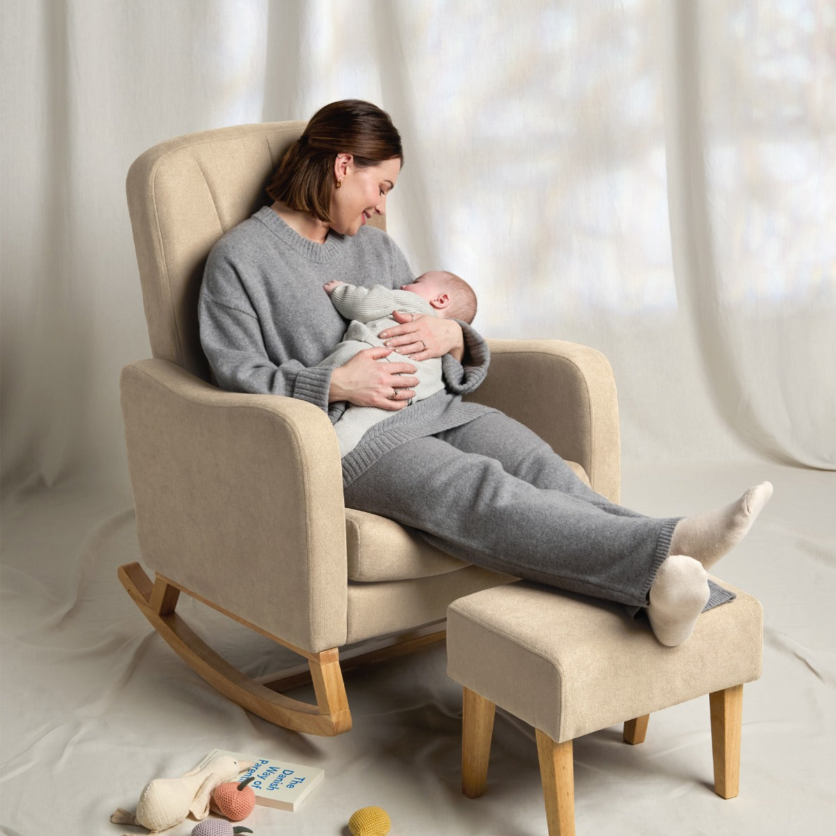 Silver Cross Carmel Nursing Chair - Almond/Cream