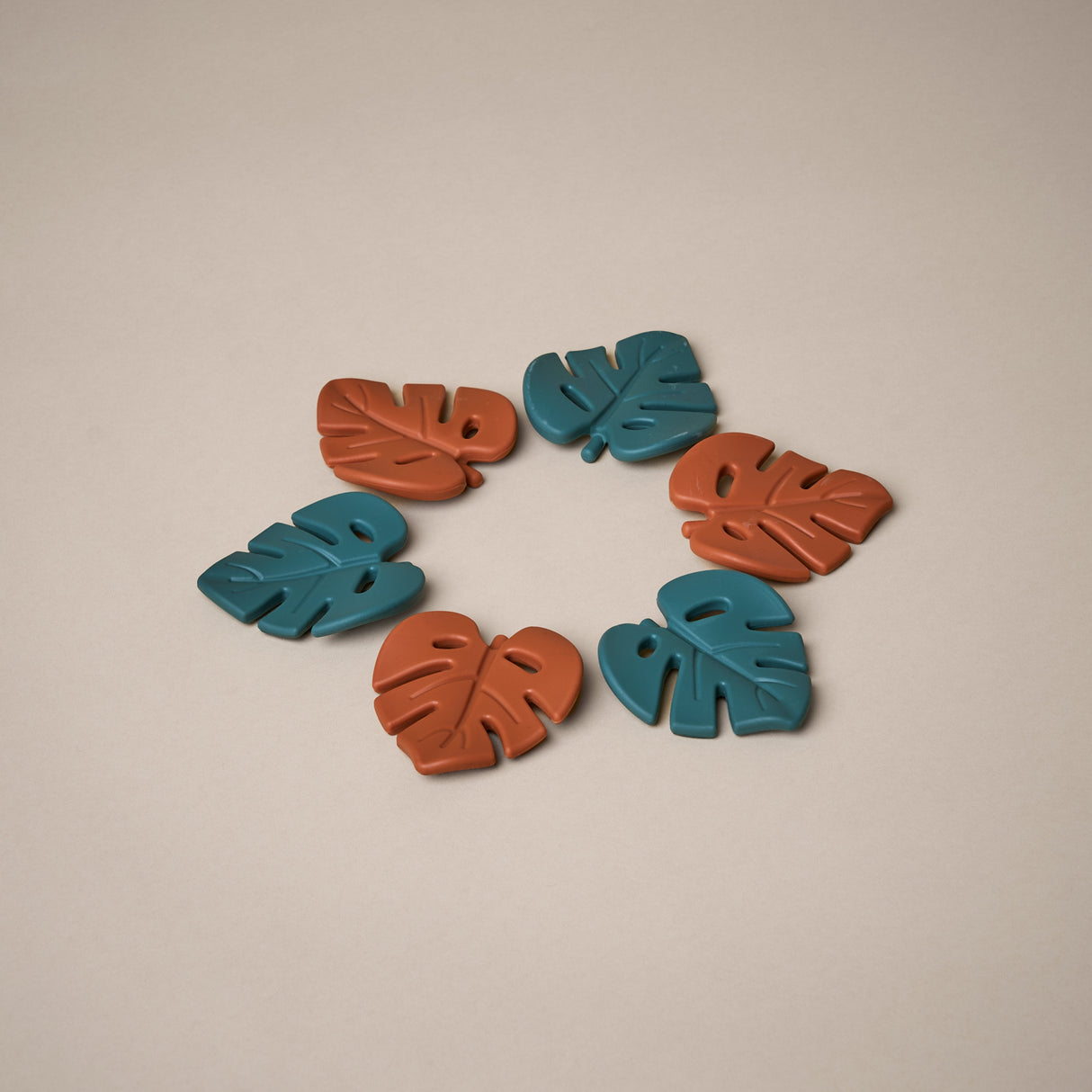 Obaby Leaf Teether - Teal