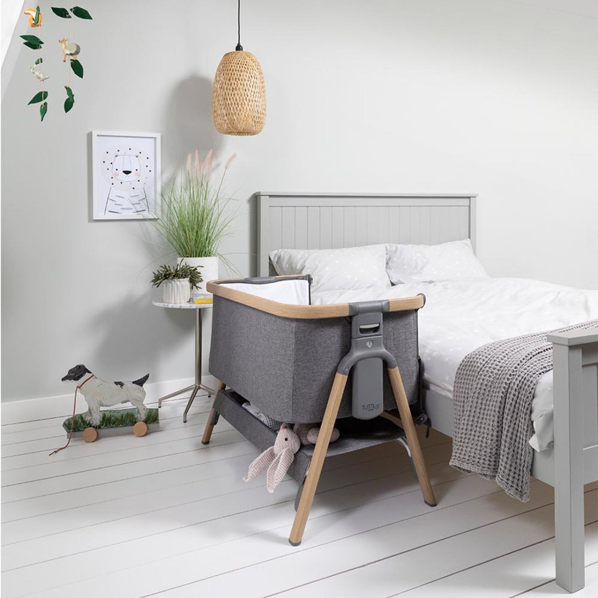 Tutti Bambini CoZee Bedside Crib - Oak and Charcoal