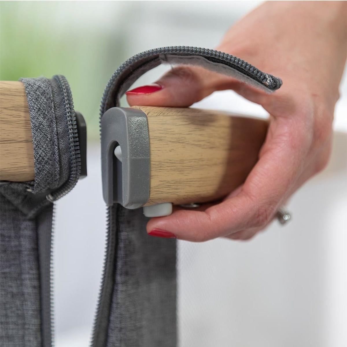 Tutti Bambini CoZee Bedside Crib - Oak and Charcoal