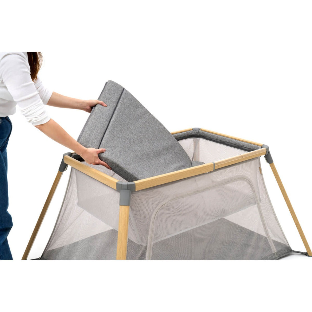Tutti Bambini CoZee Go 3-in-1 Bassinet, Travel Cot & Playpen - Oak/Charcoal