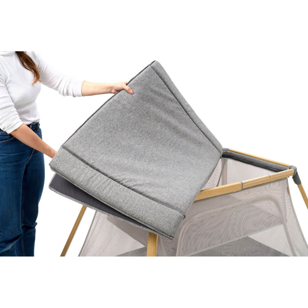 Tutti Bambini CoZee Go 3-in-1 Bassinet, Travel Cot & Playpen - Oak/Charcoal