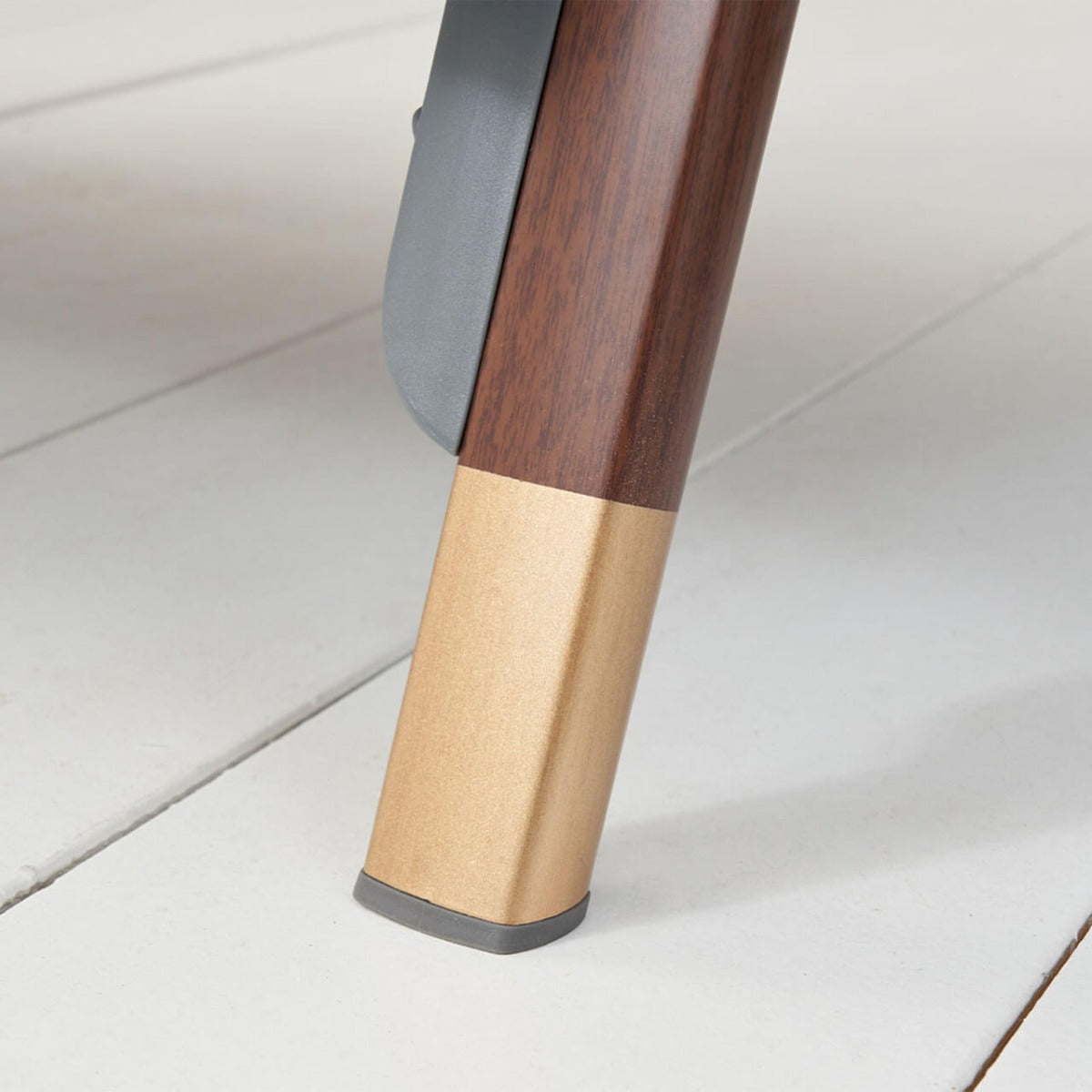 Tutti Bambini CoZee Luxe Bedside Crib - Walnut/Blush