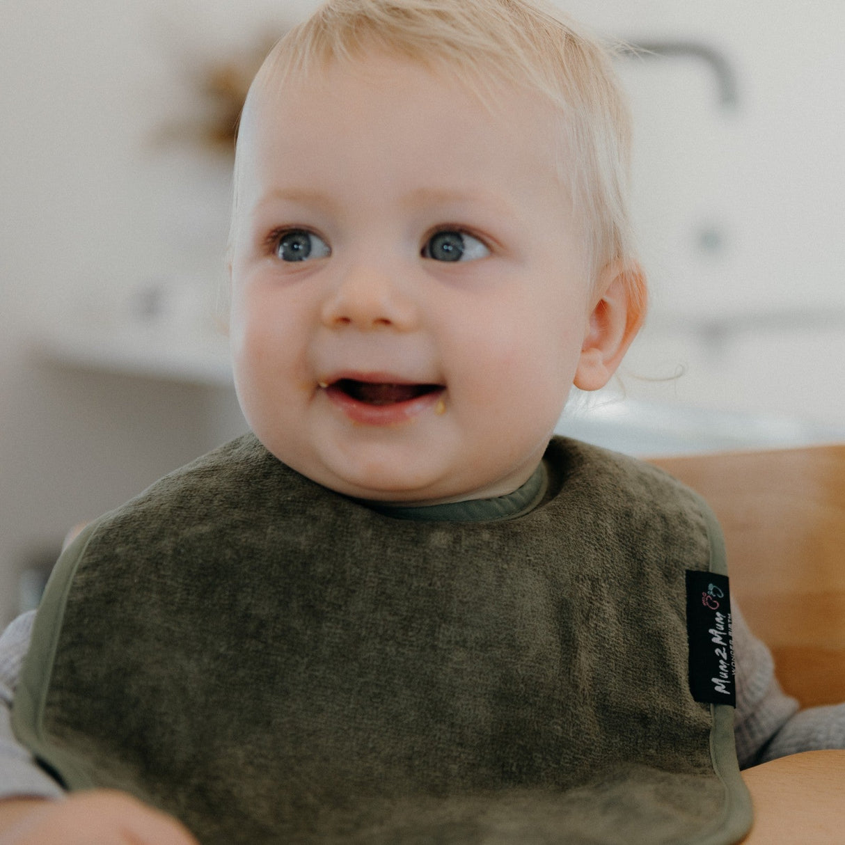 Mum 2 Mum Standard Wonder Bib - Olive Green