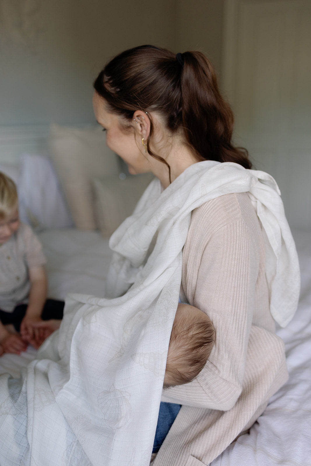 Seashell Large Swaddle Muslin