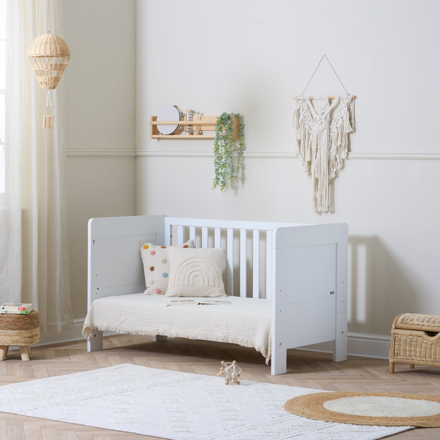 Tutti Bambini Essentials Alba Cot Bed, Mattress & Bedding Bundle - White