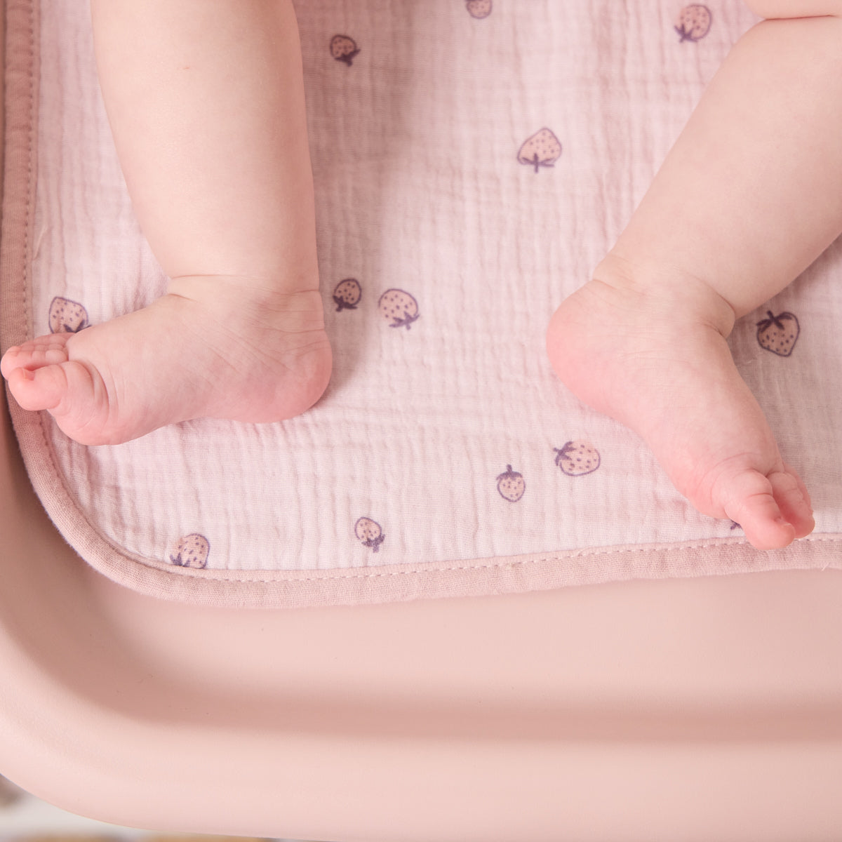 Tutti Bambini Changing Mat Liner 2pk - Tiny Tails