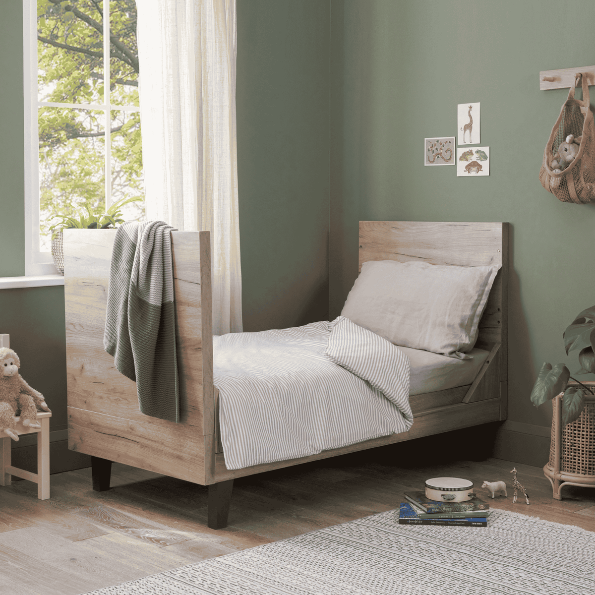 Tutti Bambini Como Cot Bed - Distressed Oak & Slate Grey
