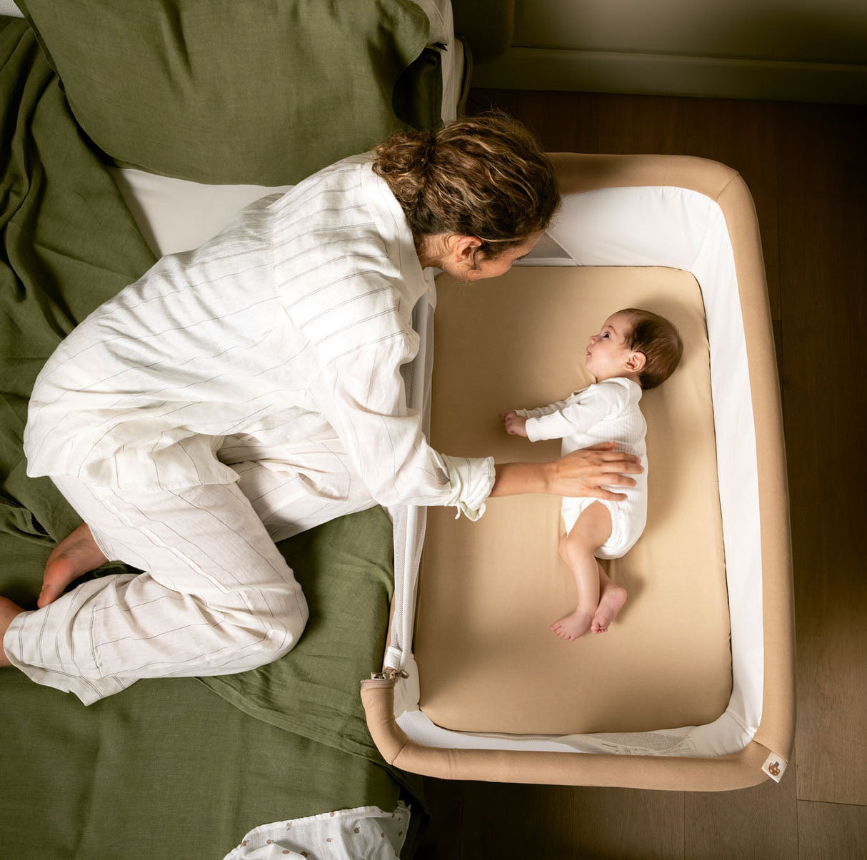 Jane Baby Side Crib + 4 Piece Bedding Set & Safety Mattress, Botanic