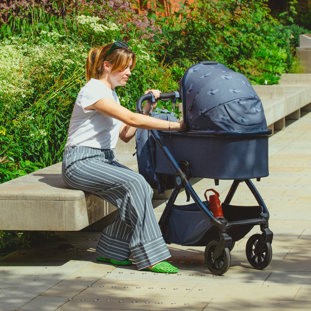 Cosatto Giggle 4 Special Edition Pram and Accessory Bundle - Skylark