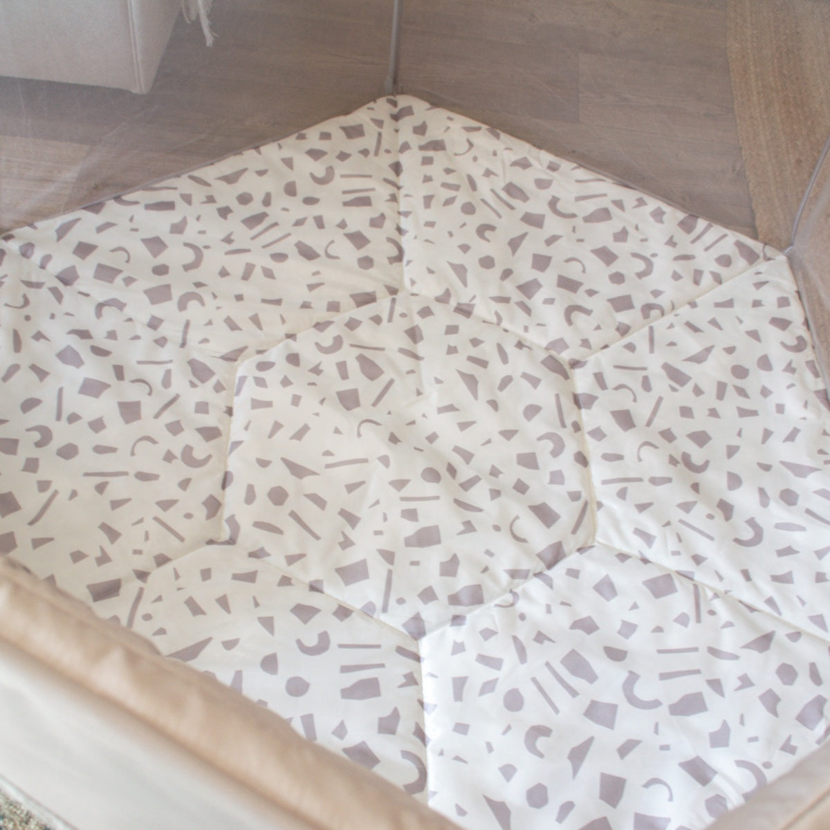 Tutti Bambini Hexa Playpen – Mushroom / Terrazzo - Mushroom