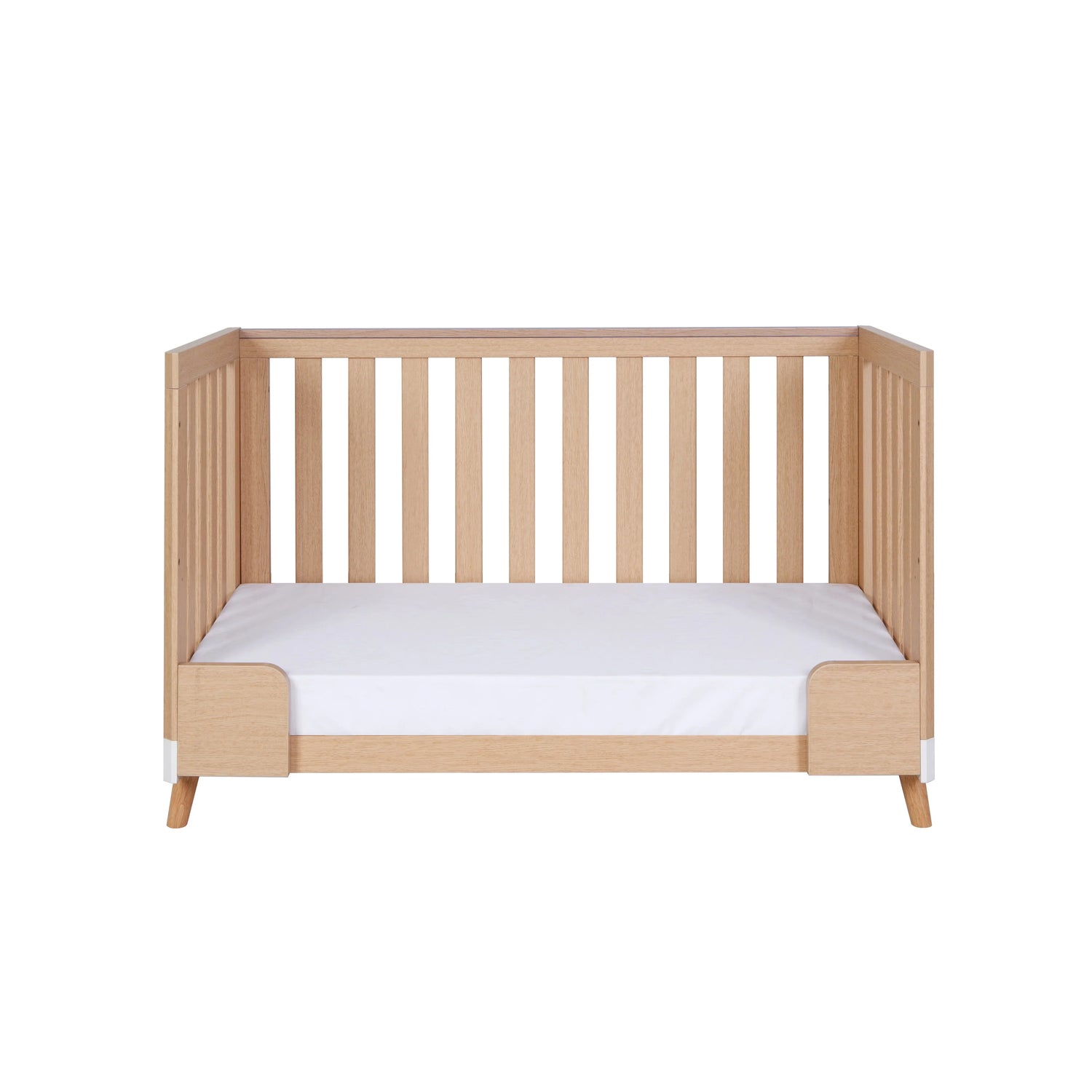 Tutti Bambini Hygge Mini Cot Bed - White/Light Oak