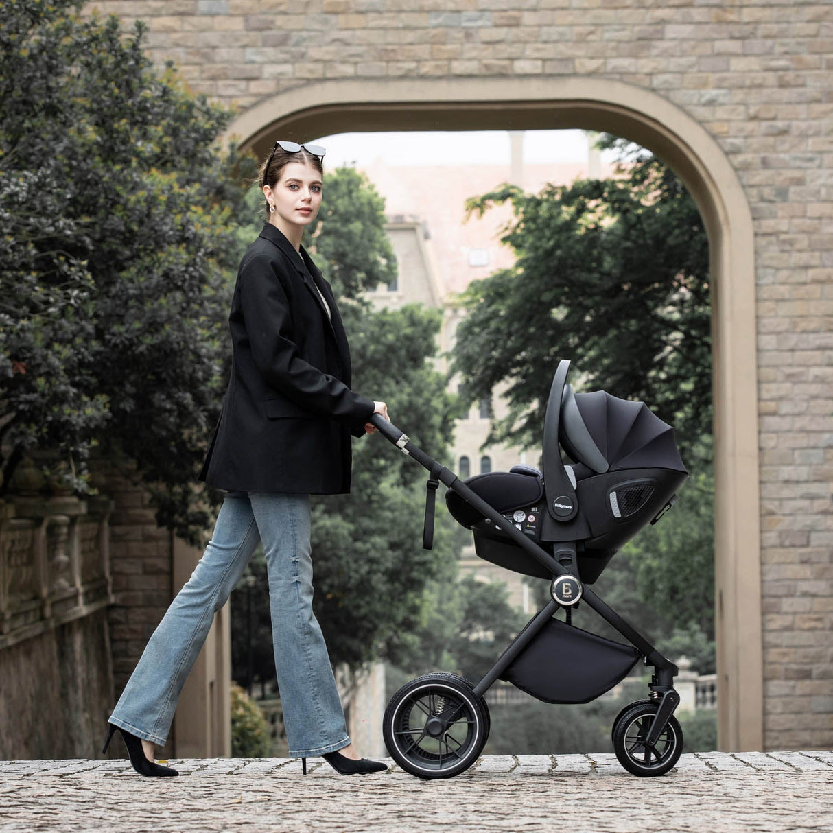 Babymore Kai Travel System + Pecan Car Seat - Forest Grey